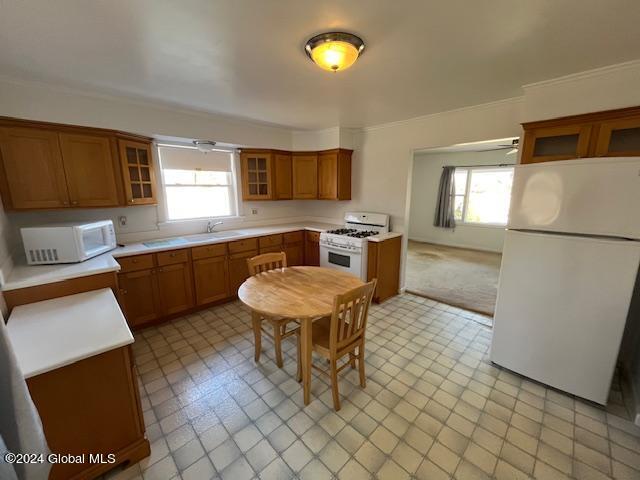20 Guideboard Road Waterford, NY 12188 - Photo 4 of 28 20 GUIDE KITCH