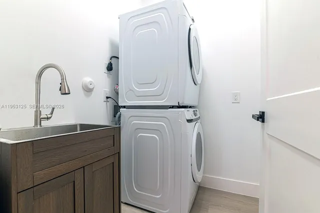 $1,249,000 | 1355-1357 Northwest 42nd Street, Miami, FL 33142