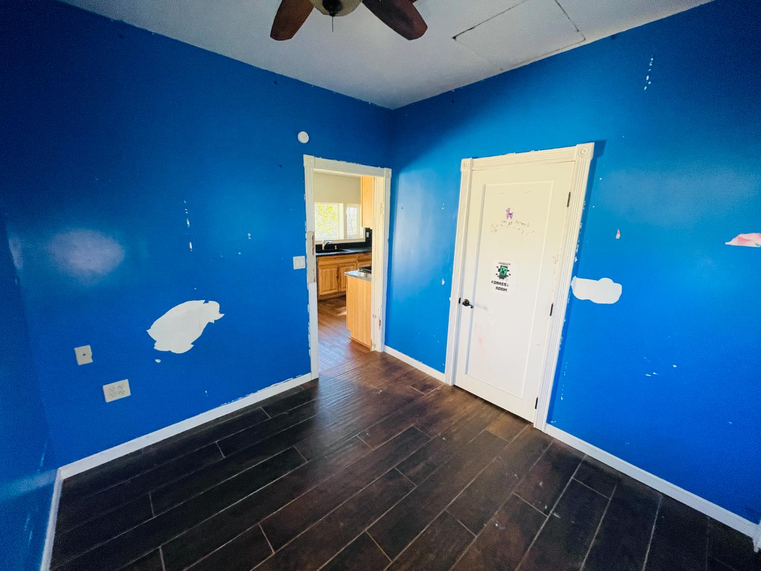 210 South Summit Street Ione, CA 95640 - Photo 19 of 27 a view of livingroom with furniture