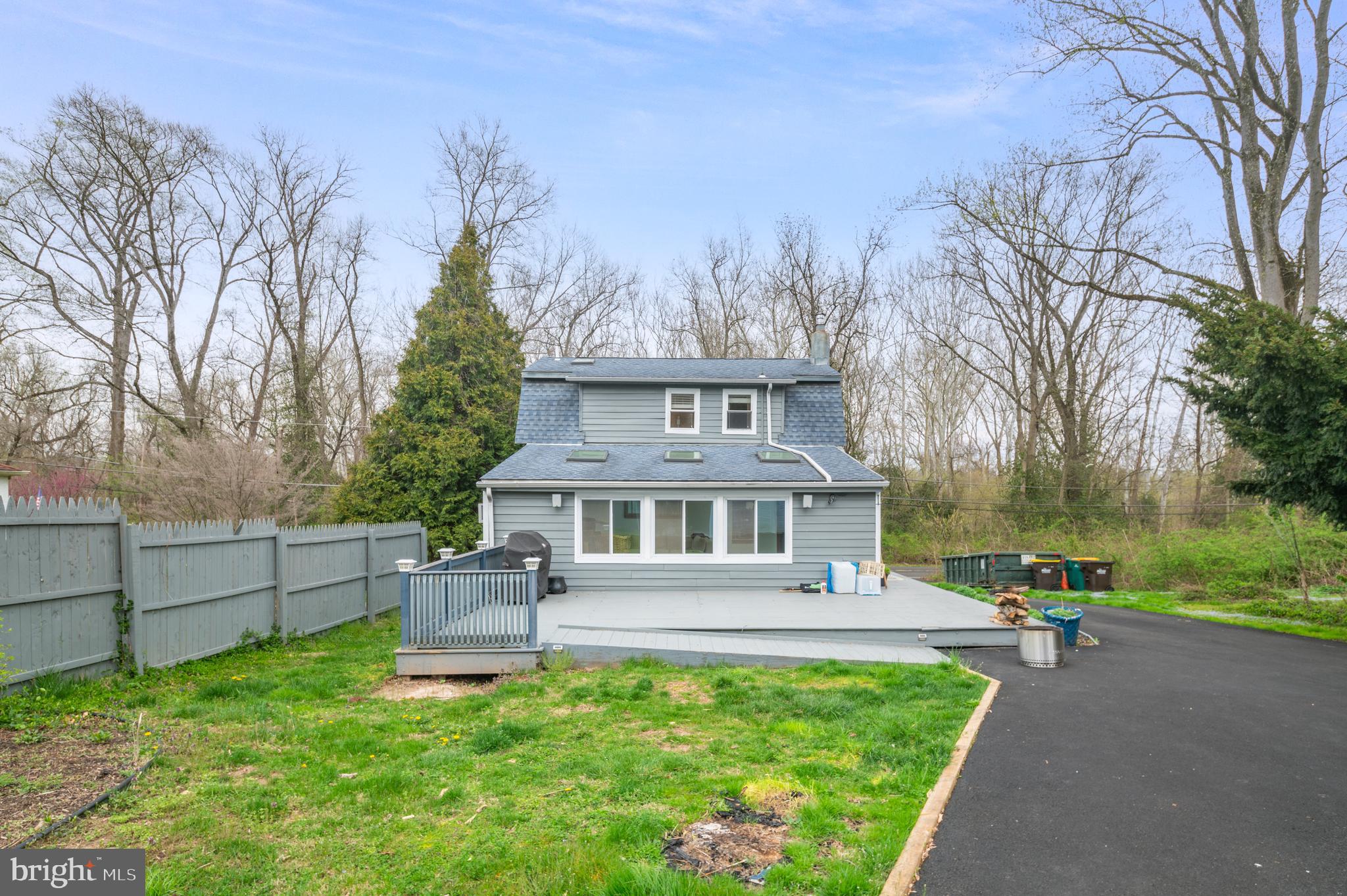206 River Road Washington Crossing, PA 18977 - Photo 23 of 40 Patio for outdoor entertainment