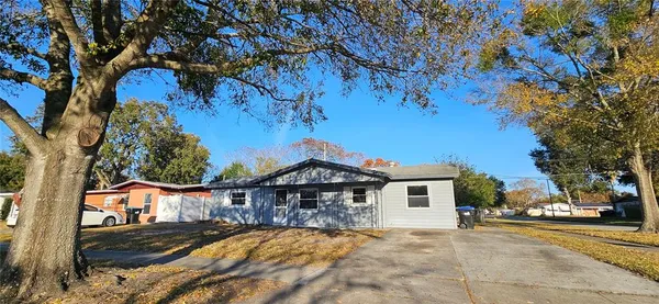 $2,000 | 5935 Antilla Drive, Orlando, FL 32809