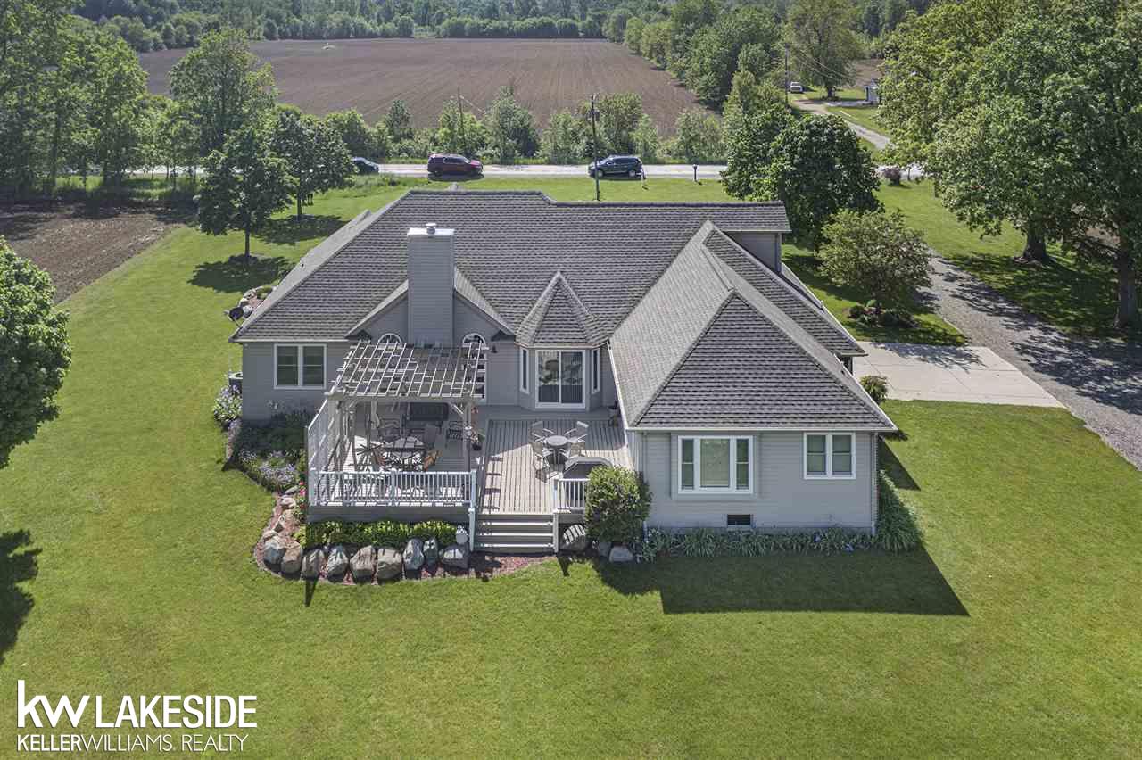 73970 McFadden Road Armada, MI 48005 - Photo 20 of 54 50012857-19.JPG