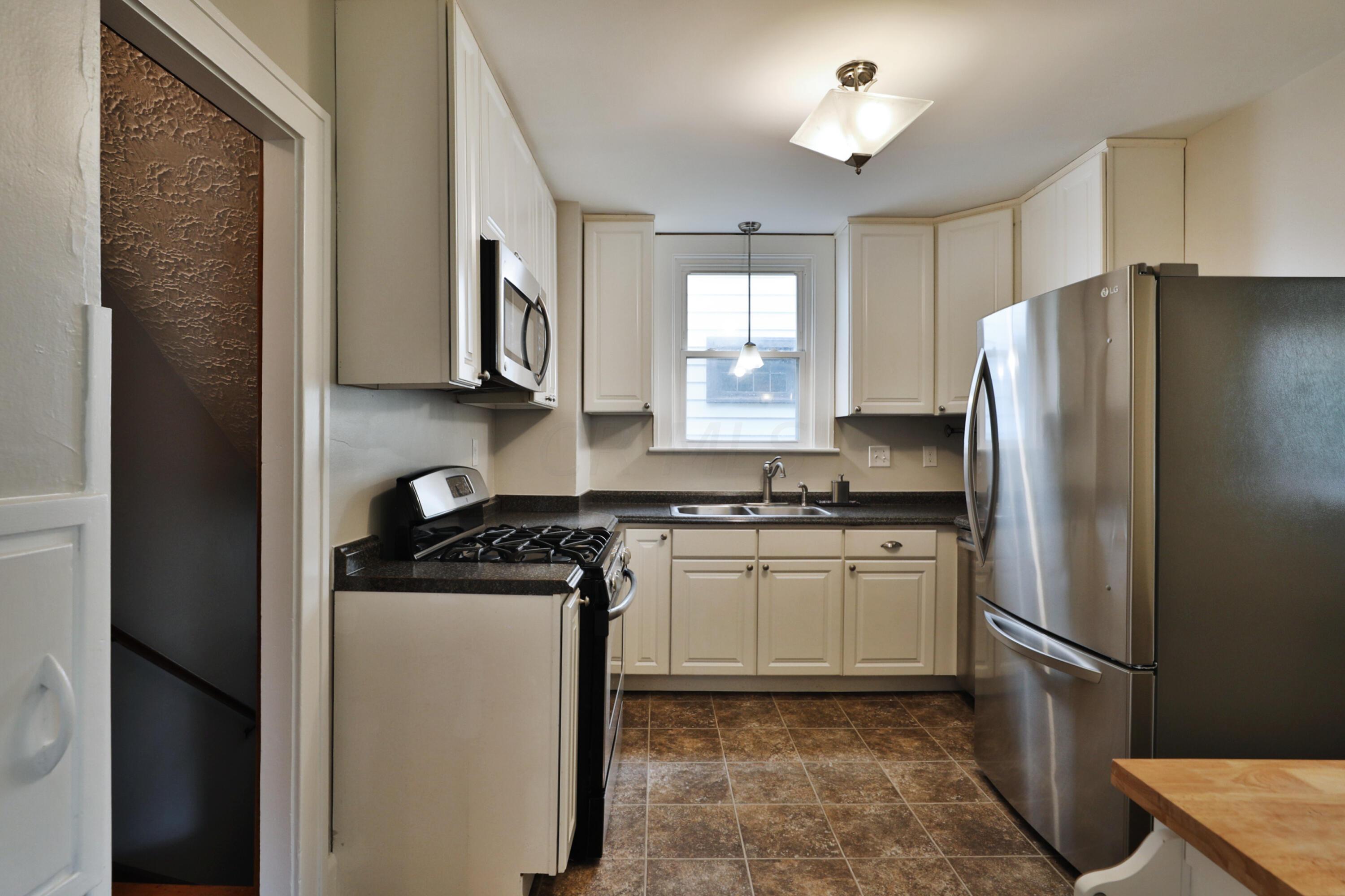 269 East Tulane Road Columbus, OH 43202 - Photo 19 of 51 Kitchen