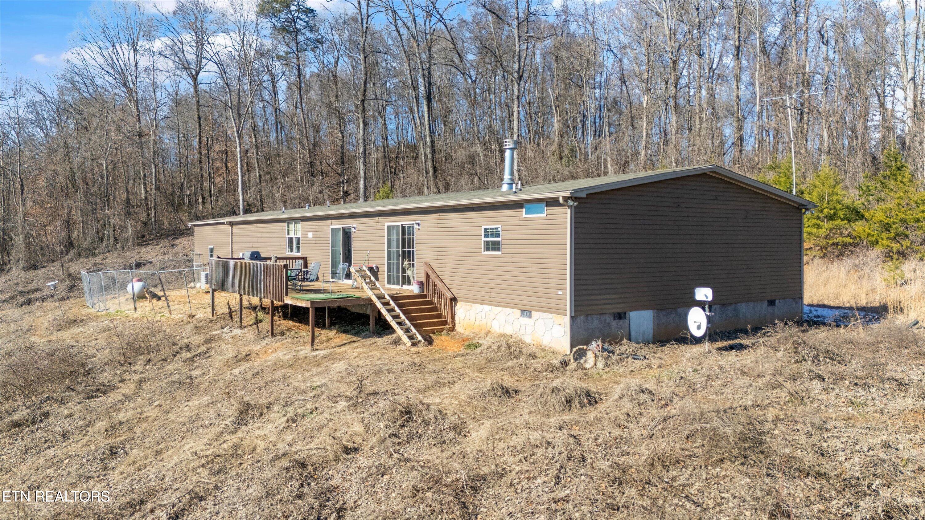 288 South White Pine Road Talbott, TN 37877 - Photo 24 of 32 Back Deck
