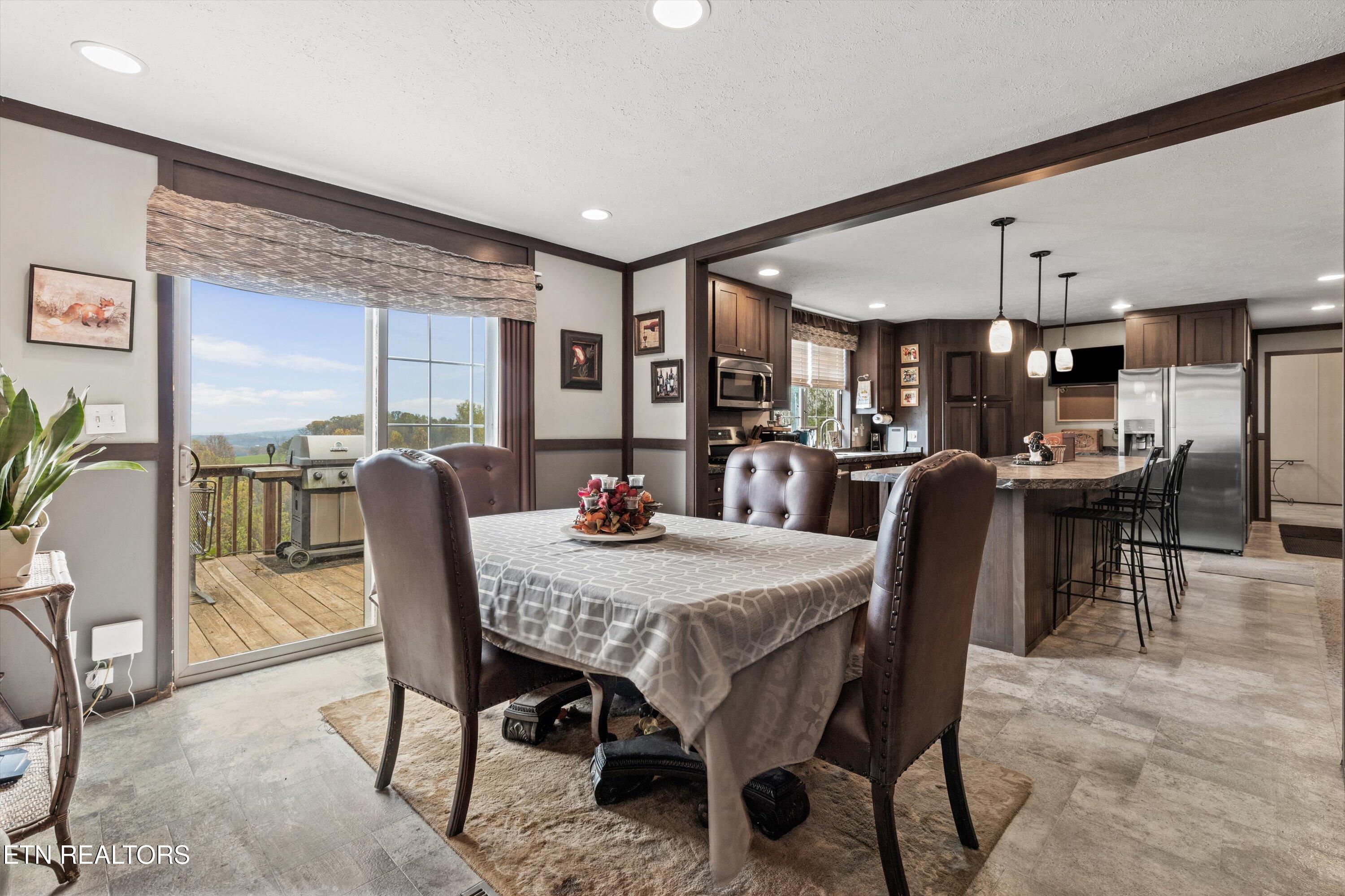 288 South White Pine Road Talbott, TN 37877 - Photo 10 of 32 Dining Space