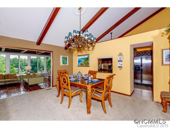 292 Cheulah Road Brevard, NC 28712 - Photo 5 of 24 Gallery Image 5