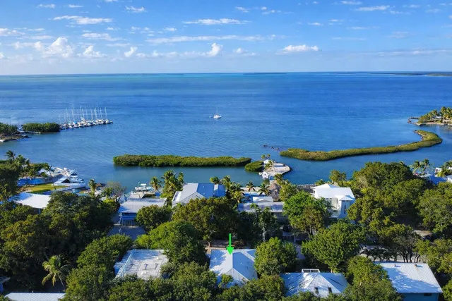 $845,000 | 235 Buttonwood Shores Drive, Key Largo, FL 33037