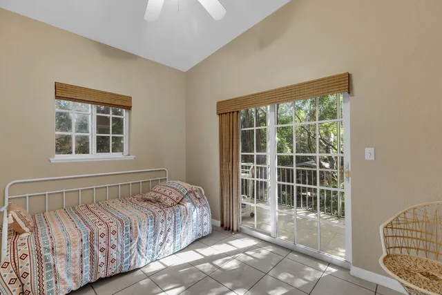 $845,000 | 235 Buttonwood Shores Drive, Key Largo, FL 33037