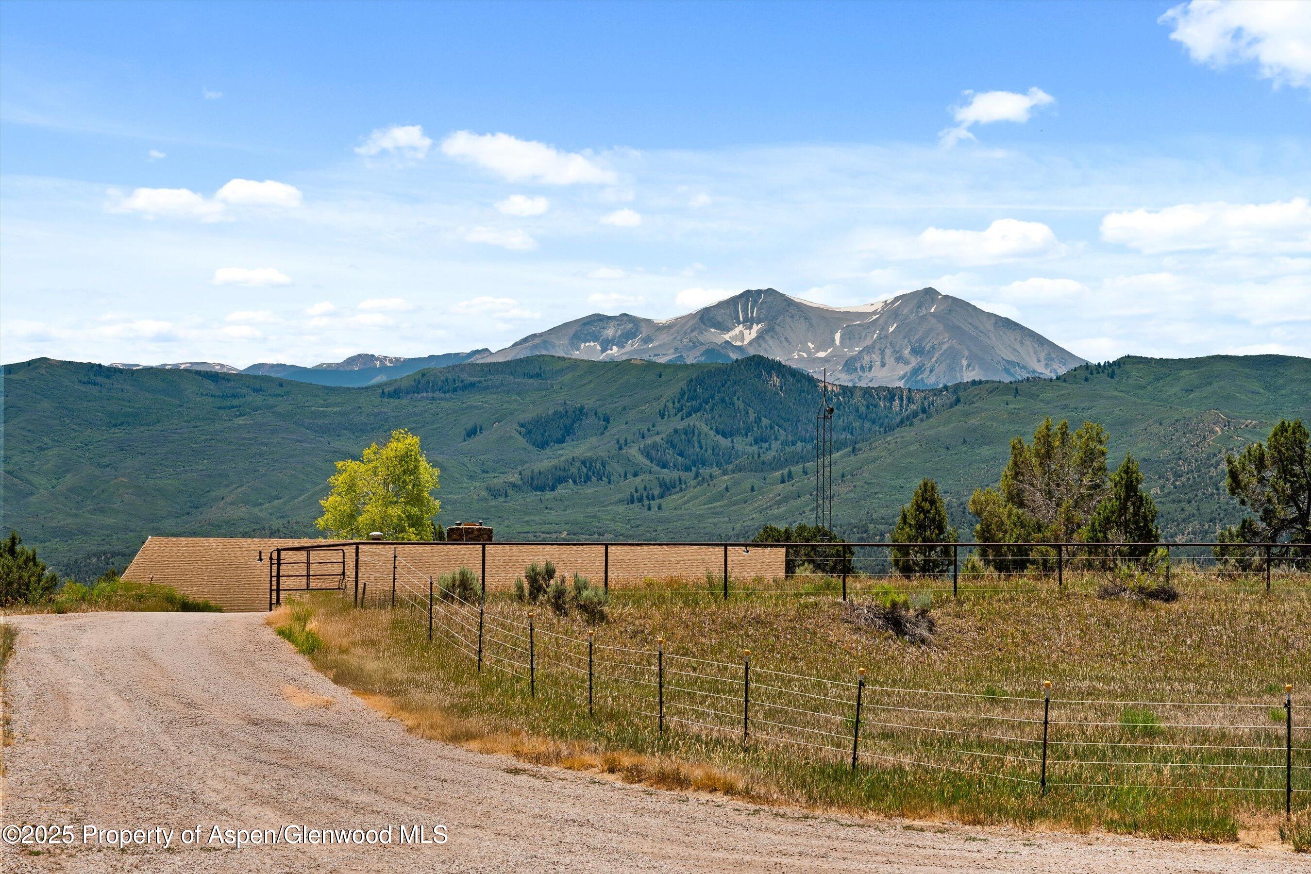 14 Fender Lane Carbondale, CO 81623 - Photo 4 of 45 Sopris View