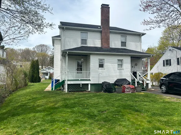 $3,500 | 10 Glendenning Street, Unit RIGHT, Norwalk, CT 06851