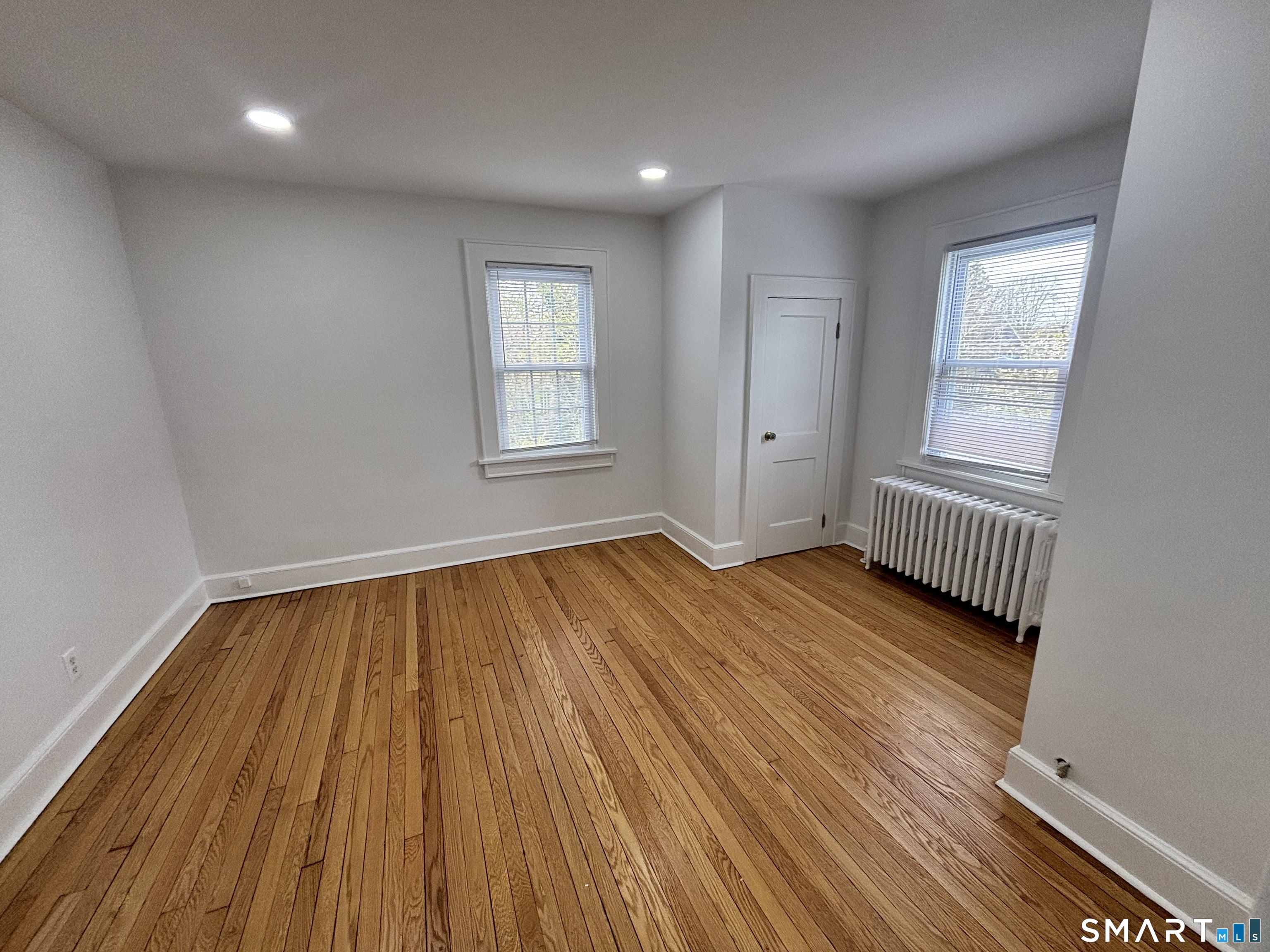 10 Glendenning Street, Unit RIGHT Norwalk, CT 06851 - Photo 14 of 21