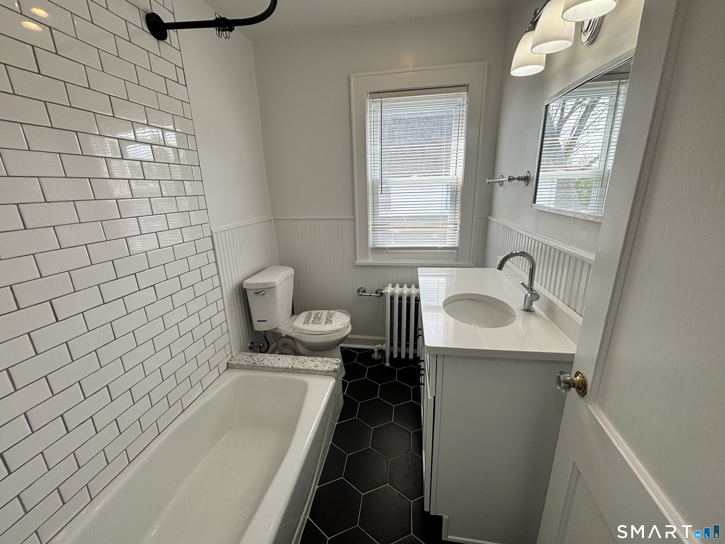 10 Glendenning Street, Unit RIGHT Norwalk, CT 06851 - Photo 17 of 21