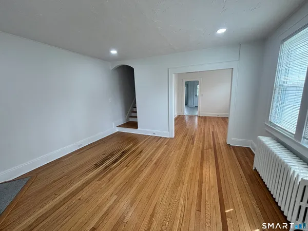 $3,500 | 10 Glendenning Street, Unit RIGHT, Norwalk, CT 06851