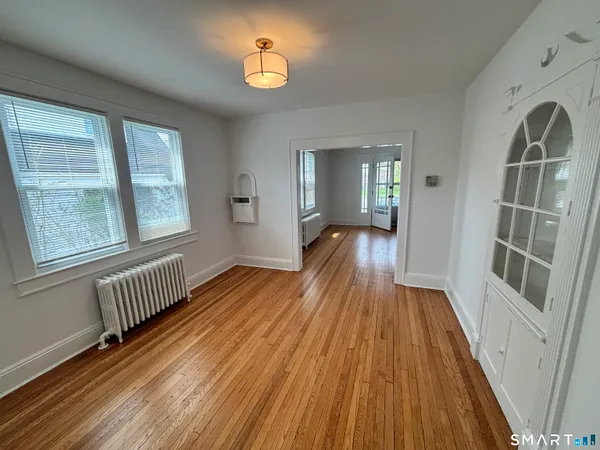 $3,500 | 10 Glendenning Street, Unit RIGHT, Norwalk, CT 06851