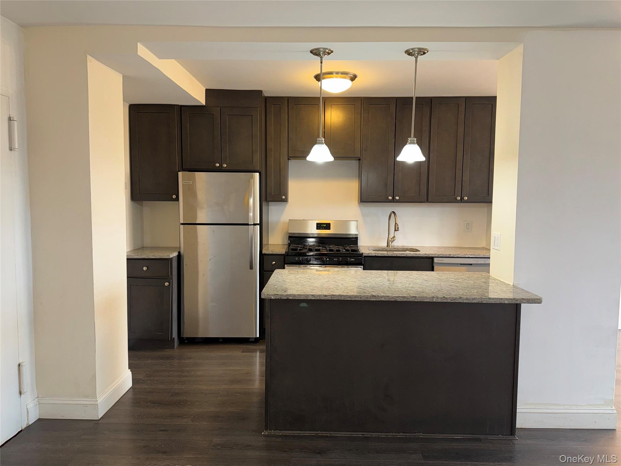 825 Morrison Avenue, Unit 12F Bronx, NY 10473 - Photo 4 of 15 a kitchen with a refrigerator and a sink