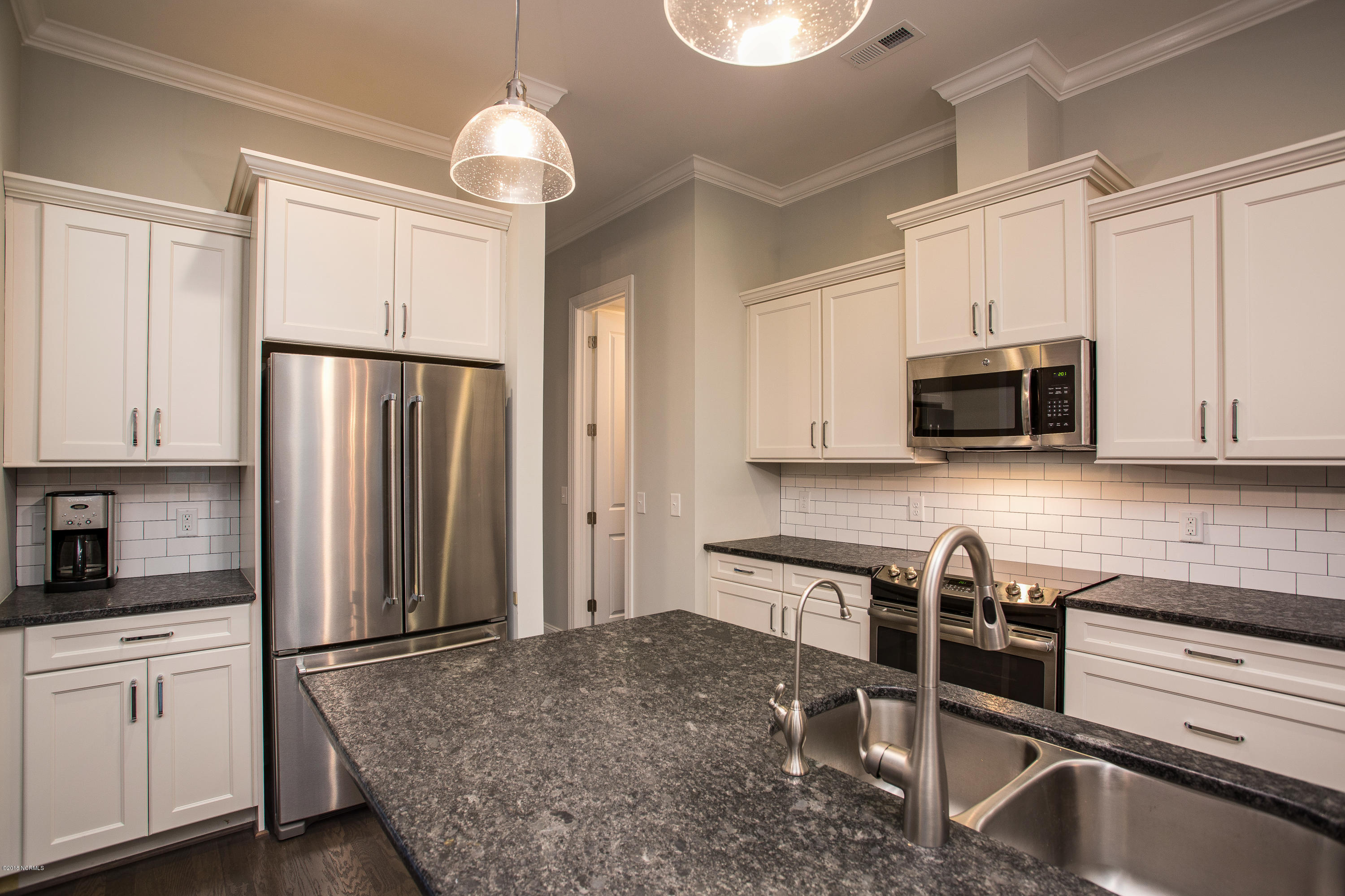 160 Iris Way Hampstead, NC 28443 - Photo 21 of 82 21