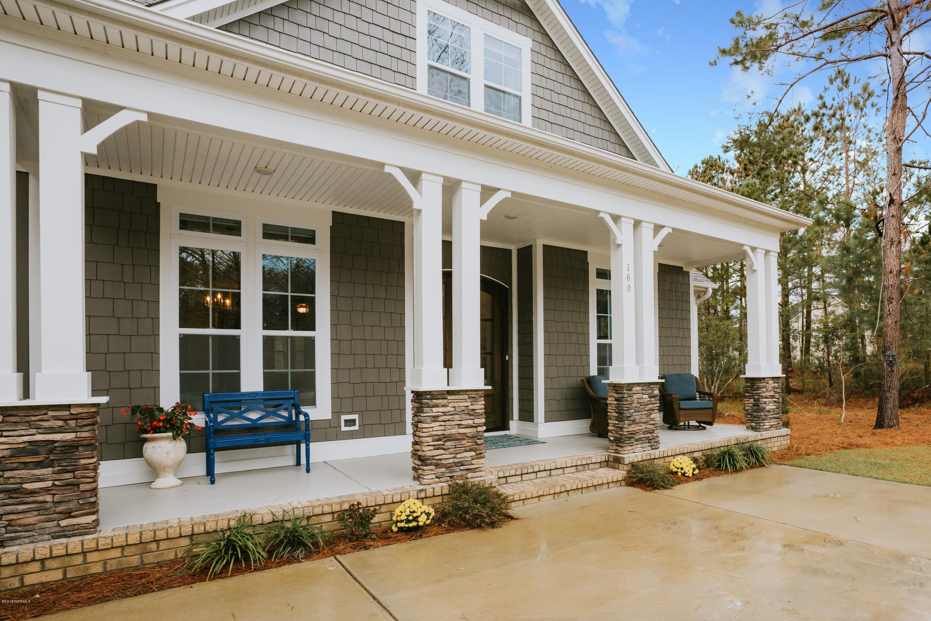 160 Iris Way Hampstead, NC 28443 - Photo 3 of 82 3