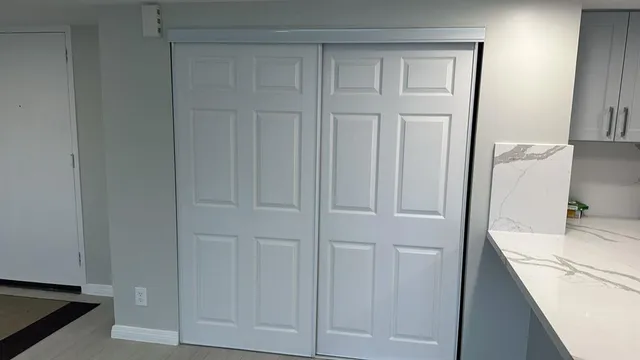 a en suite bathroom with a sink