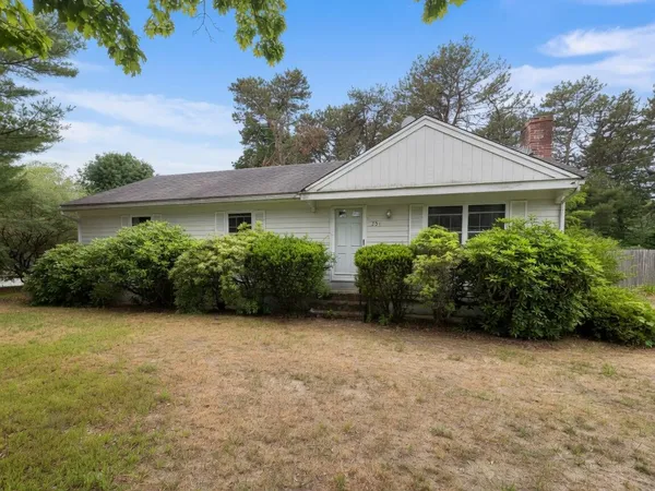 $399,999 | 251 Main Street, Harwich, MA 02645