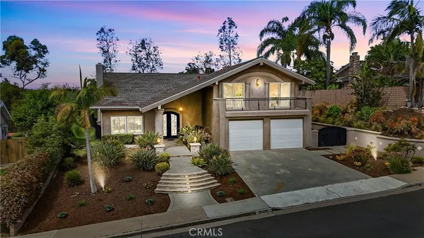 $1,899,999 | 26925 Via Grande, Mission Viejo, CA 92691