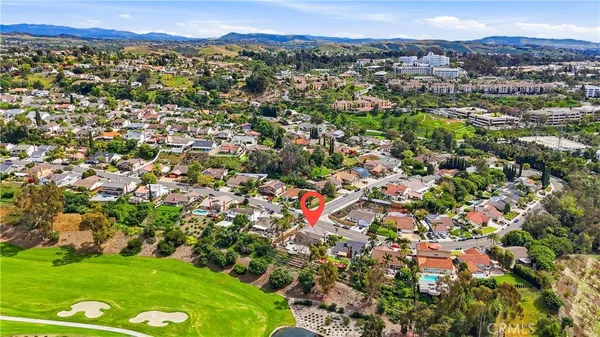 $1,899,999 | 26925 Via Grande, Mission Viejo, CA 92691