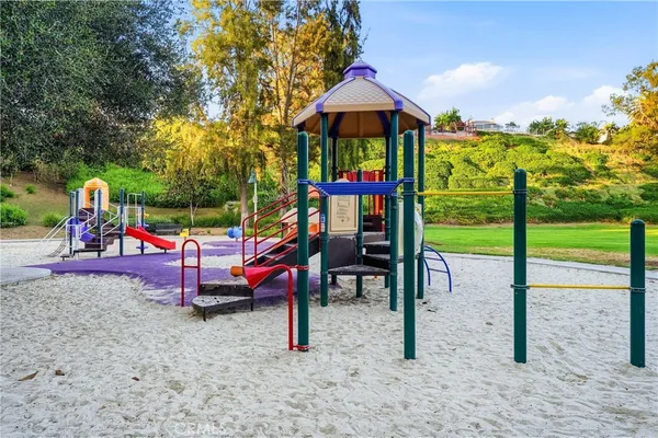 $1,899,999 | 26925 Via Grande, Mission Viejo, CA 92691