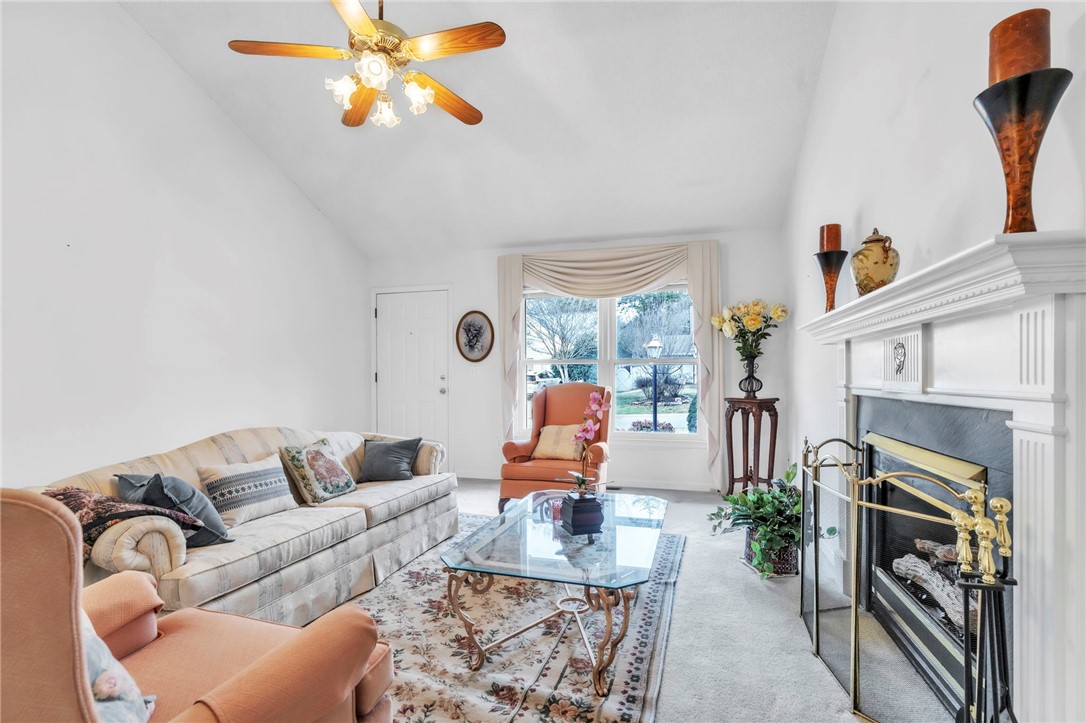 102 Magnolia Lane Pendleton, SC 29670 - Photo 5 of 31