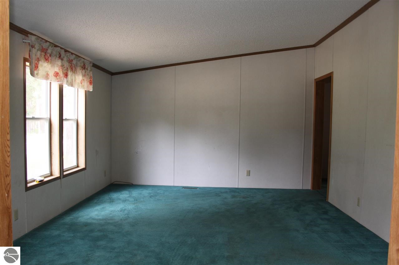 6209 Keffer Road Kingsley, MI 49649 - Photo 29 of 60 1749480-28.JPG