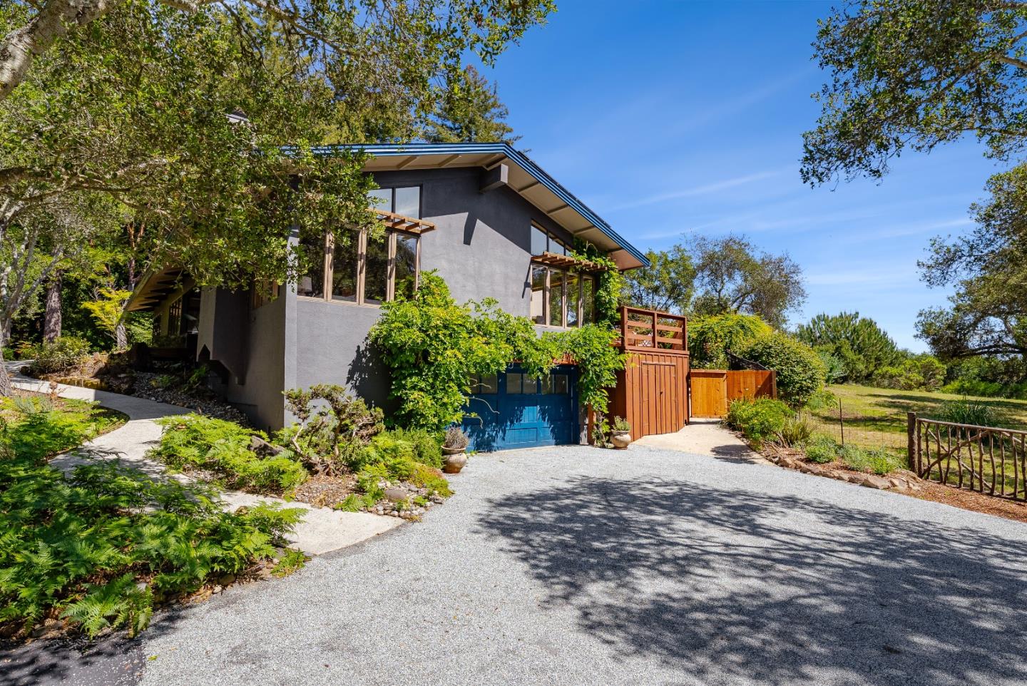 899 Calabasas Road Watsonville, CA 95076 - Photo 1 of 79