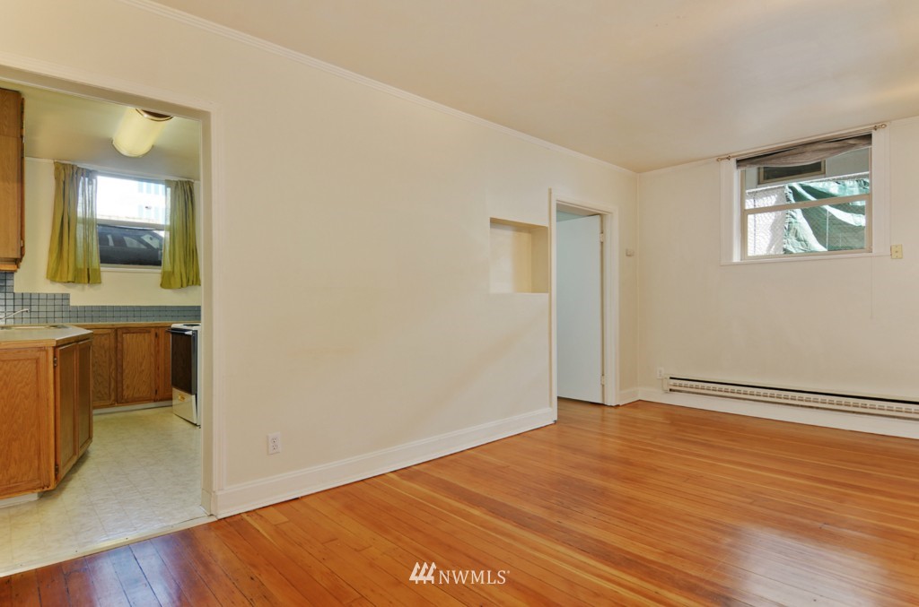 7 Harrison Street, Unit 5 Seattle, WA 98109 - Photo 6 of 16