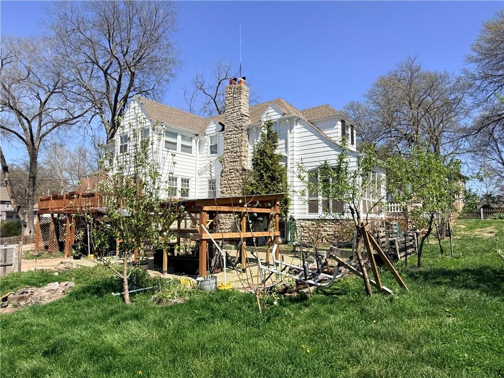 1410 South Broadway Street Leavenworth, KS 66048 - Photo 7 of 99