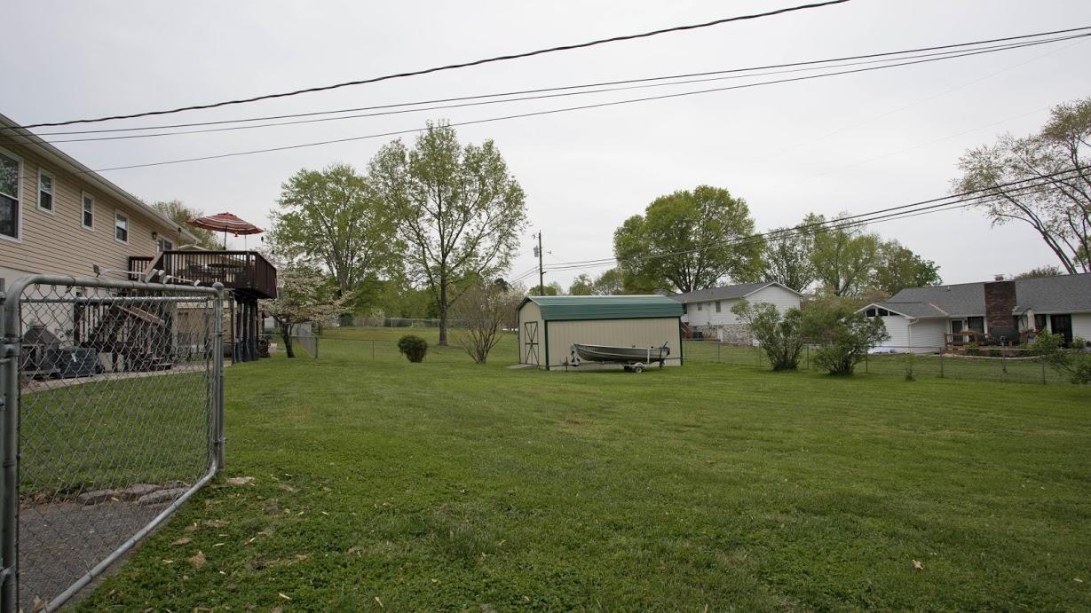 7721 Castlecomb Road Powell, TN 37849 - Photo 37 of 39 Back lawn