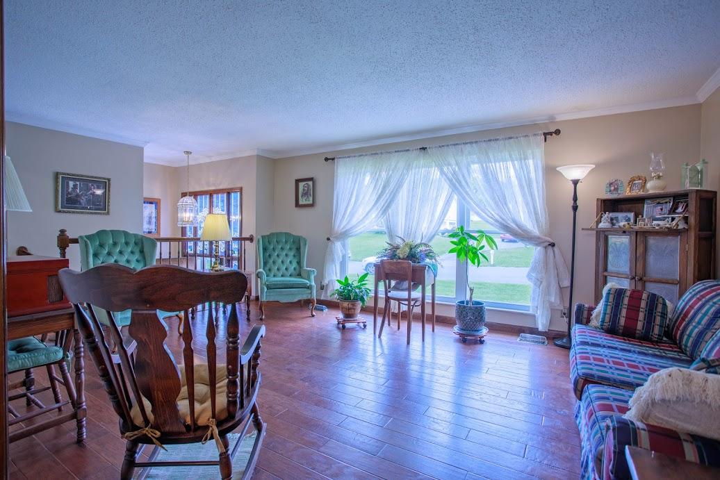 7721 Castlecomb Road Powell, TN 37849 - Photo 6 of 39 LR