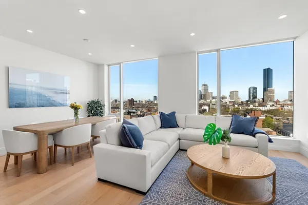 $3,049,000 | 380 Harrison Avenue, Unit 14G, Boston, MA 02118