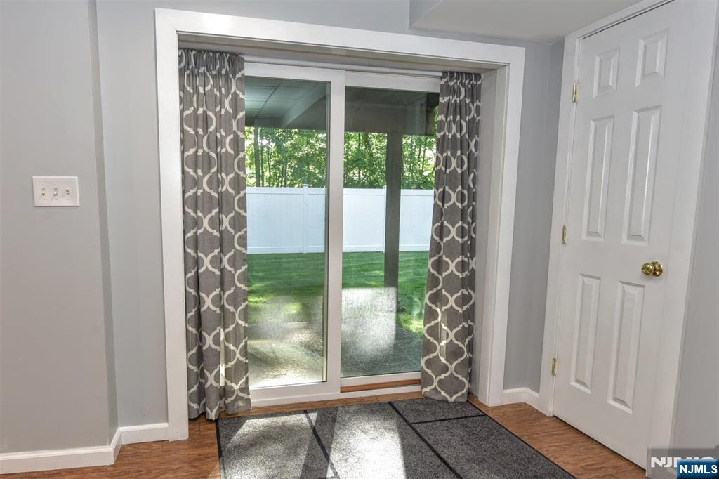 5 Hanson Place Wayne, NJ 07470 - Photo 33 of 38