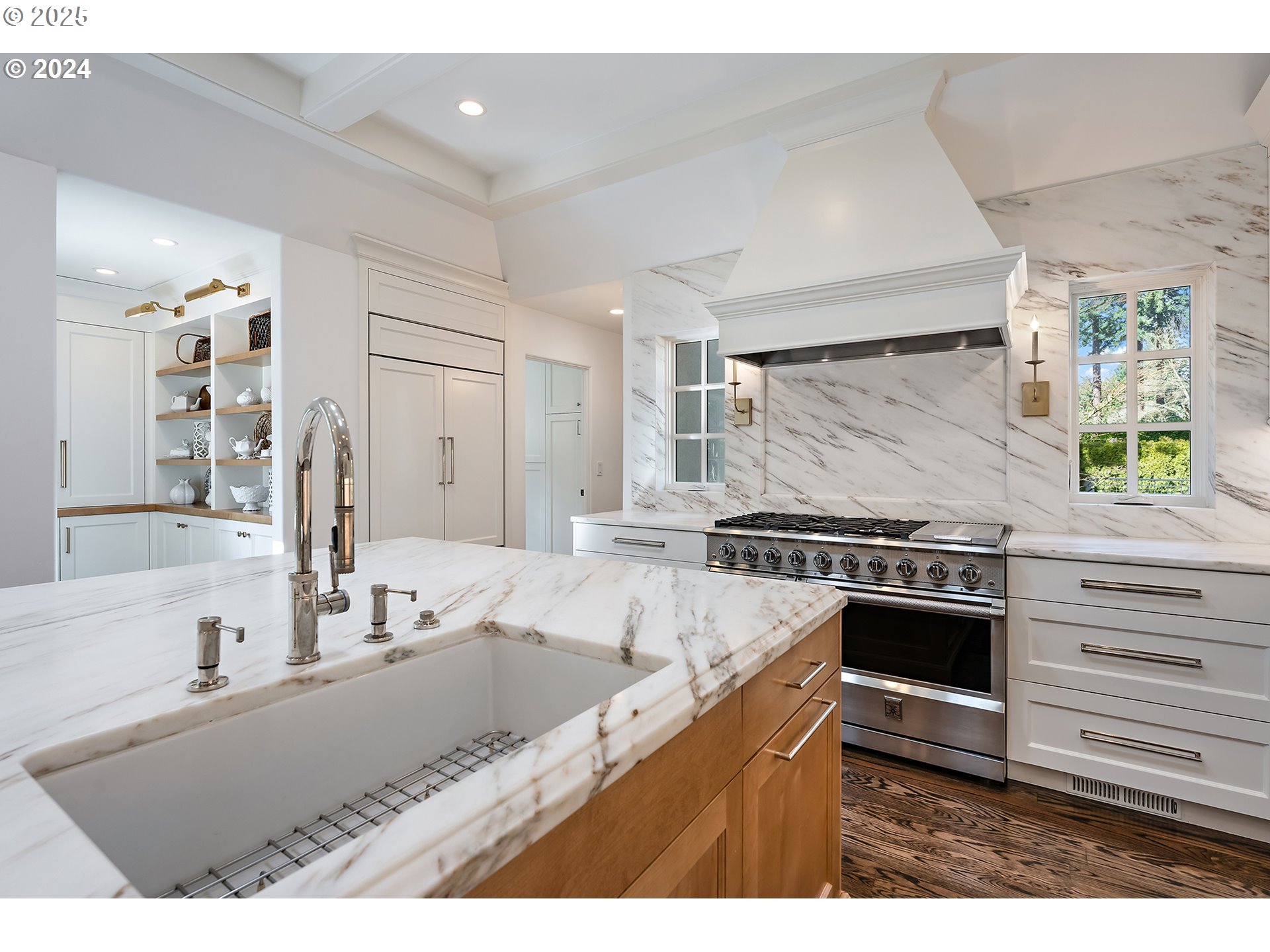 1098 Chandler Road Lake Oswego, OR 97034 - Photo 11 of 48 Gallery Image 11