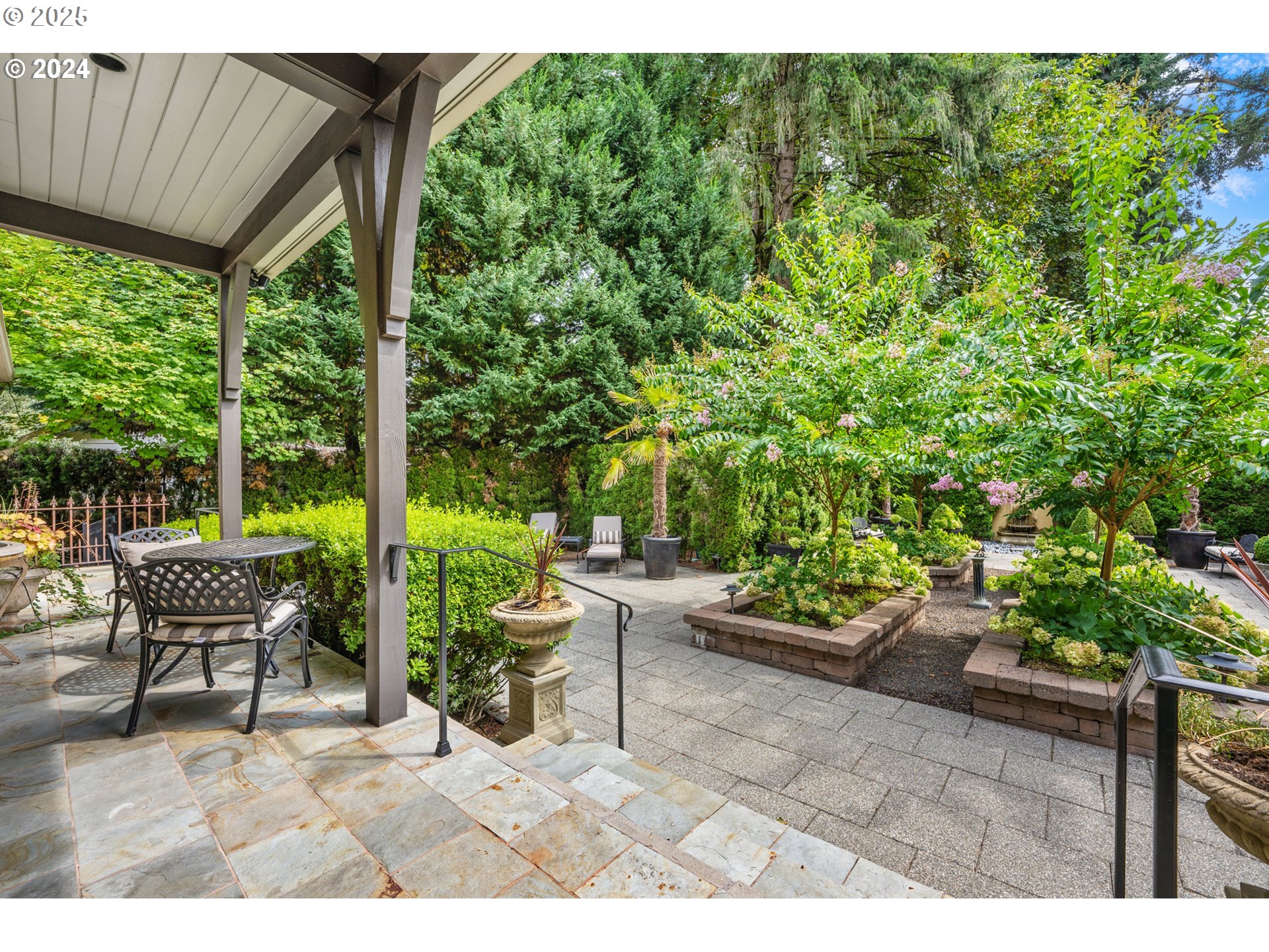 1098 Chandler Road Lake Oswego, OR 97034 - Photo 32 of 48 Gallery Image 32