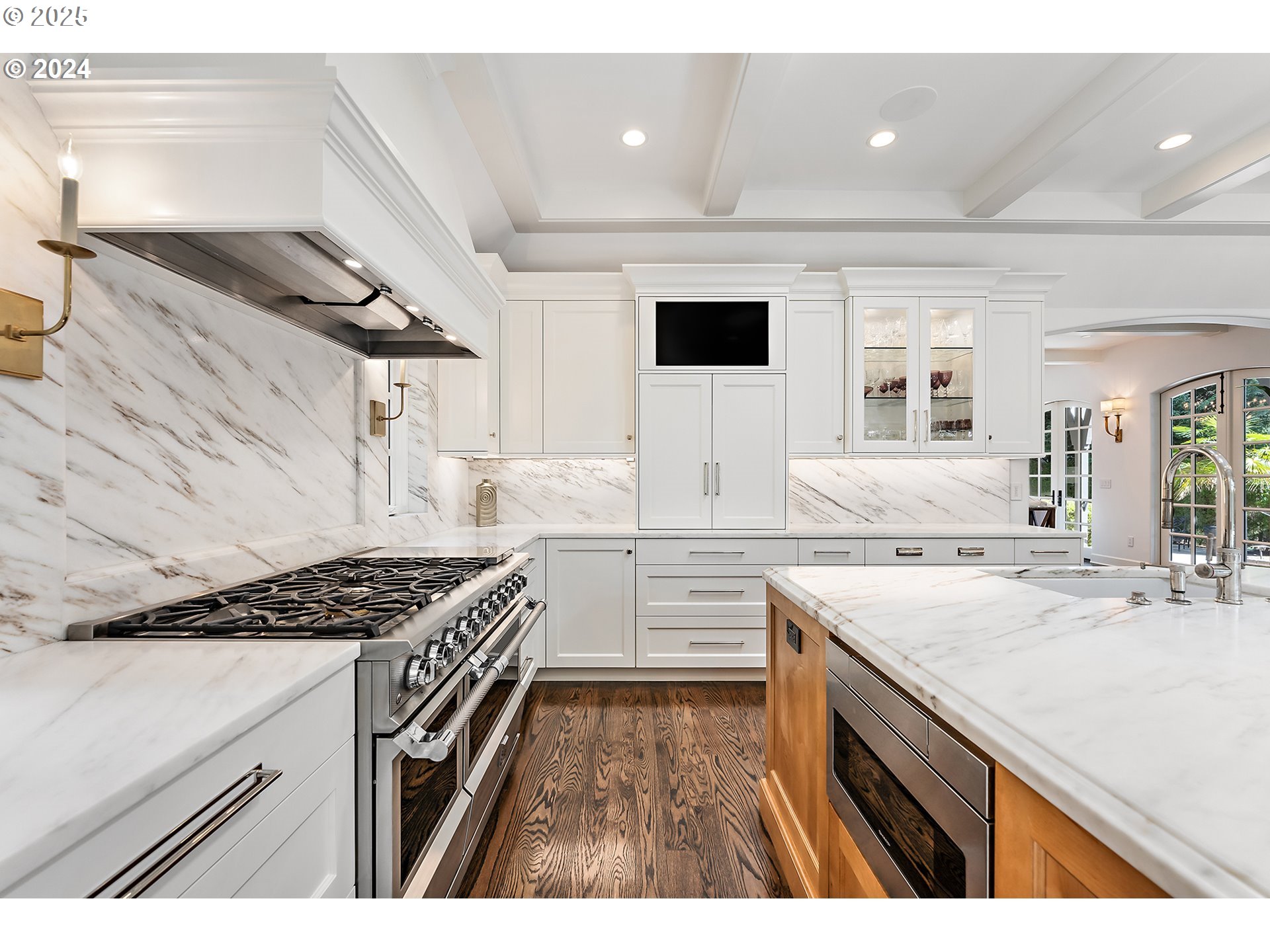 1098 Chandler Road Lake Oswego, OR 97034 - Photo 10 of 48 Gallery Image 10