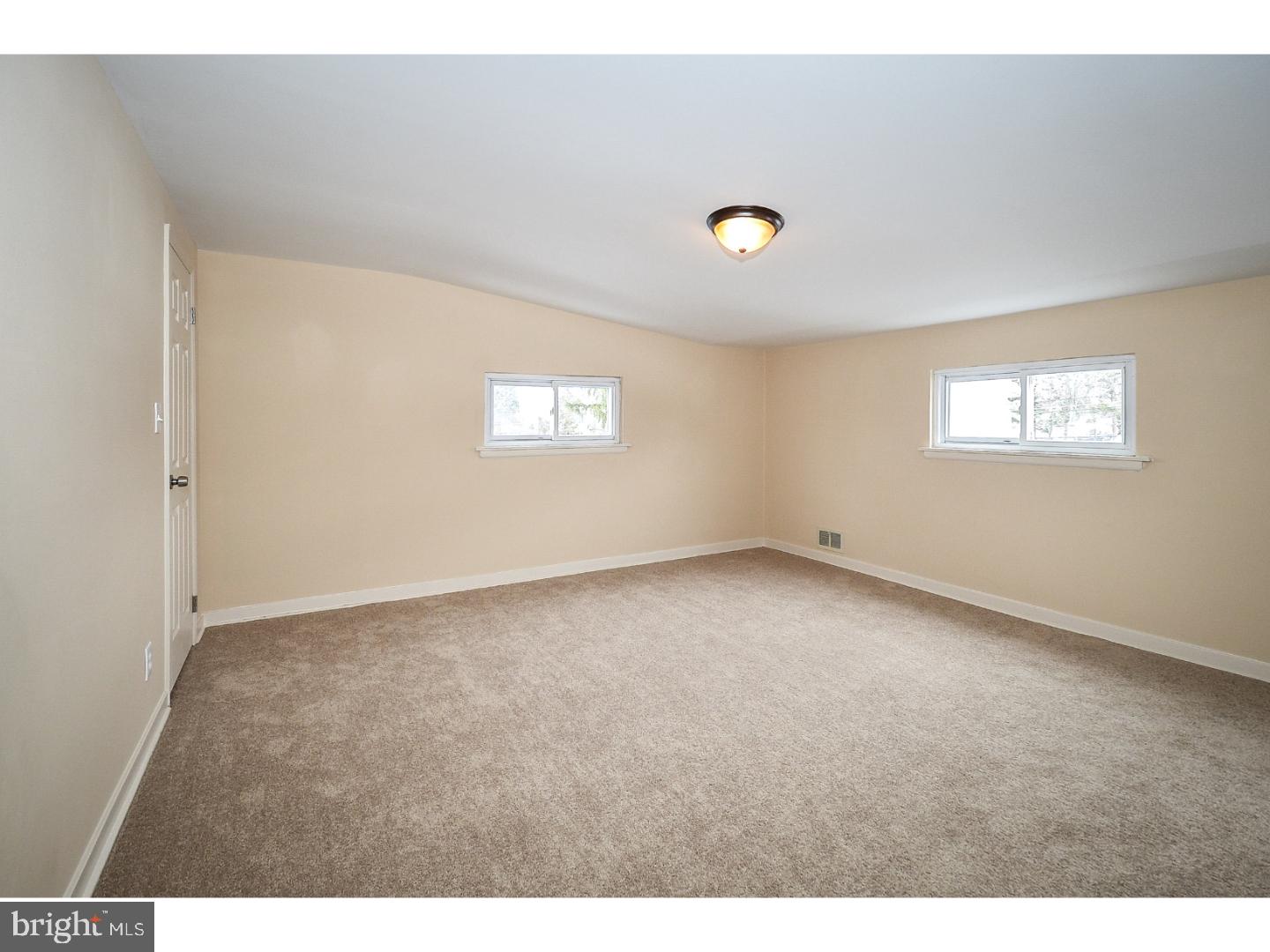 1252 Beverly Road Warminster, PA 18974 - Photo 17 of 25 Master Bedroom