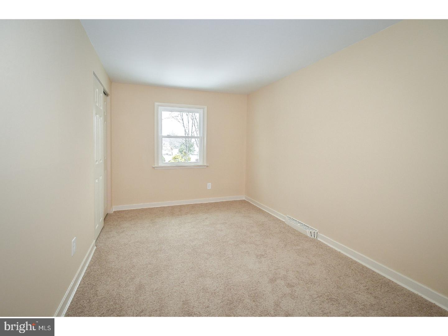 1252 Beverly Road Warminster, PA 18974 - Photo 22 of 25 Bedroom