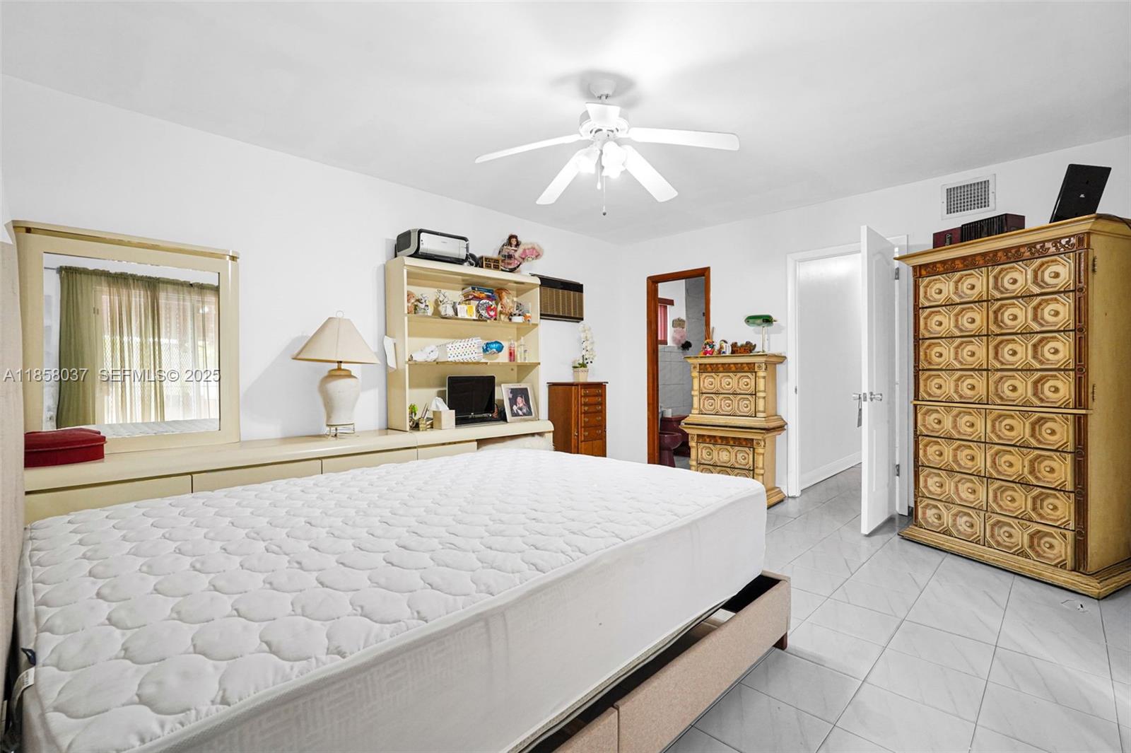 3711 Southwest 87th Avenue Miami, FL 33165 - Photo 26 of 92