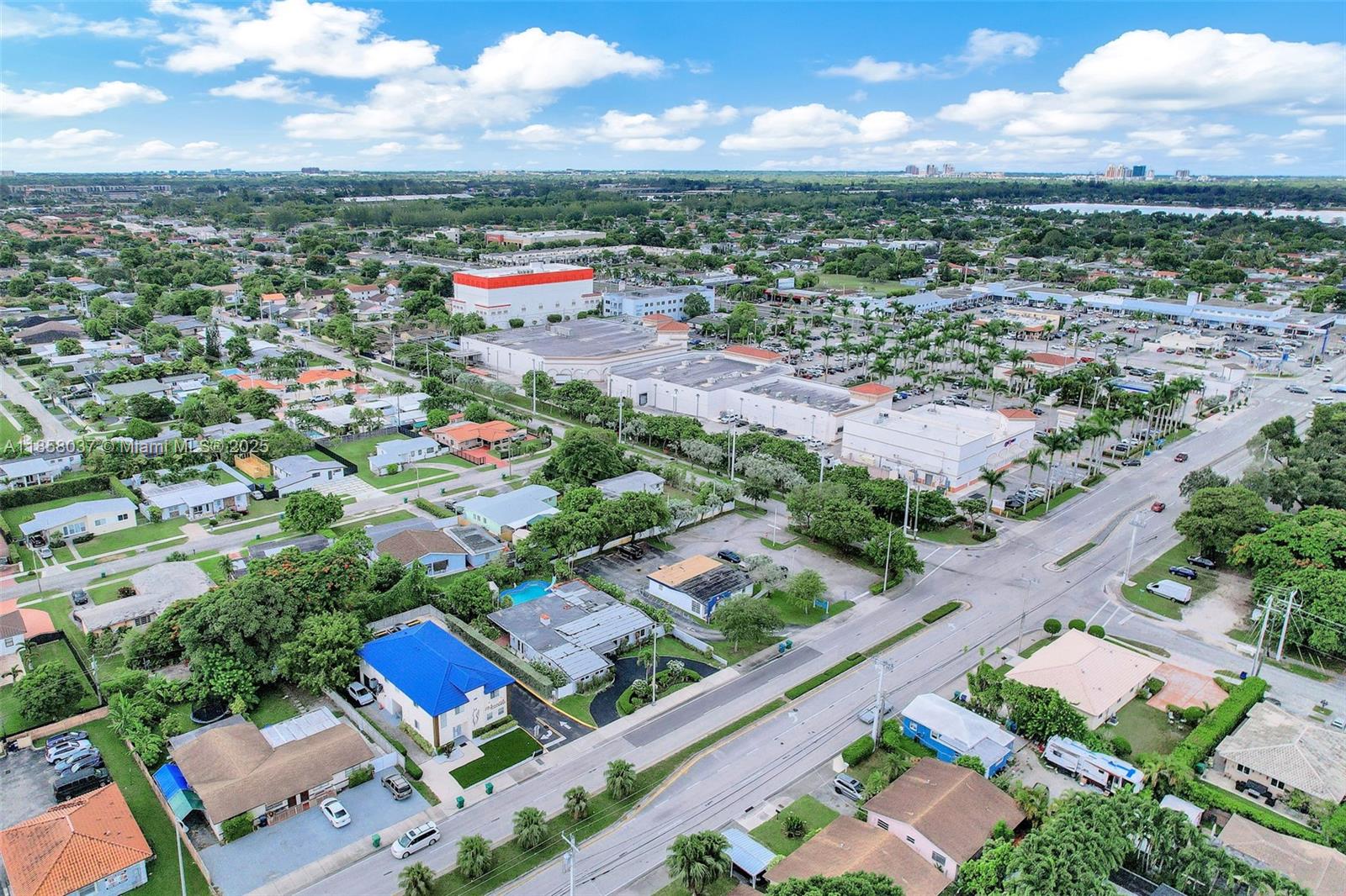 3711 Southwest 87th Avenue Miami, FL 33165 - Photo 51 of 92