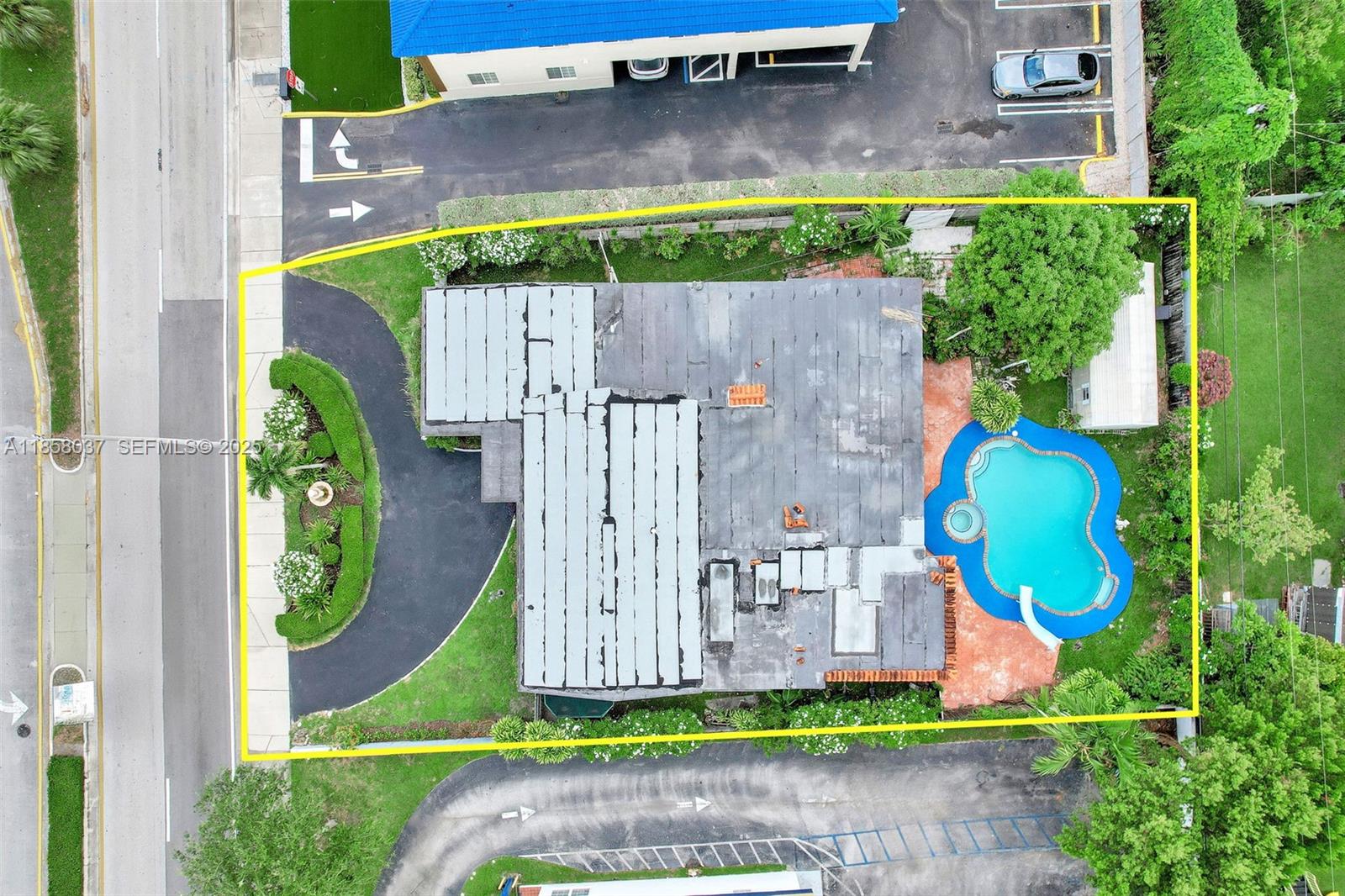 3711 Southwest 87th Avenue Miami, FL 33165 - Photo 55 of 92