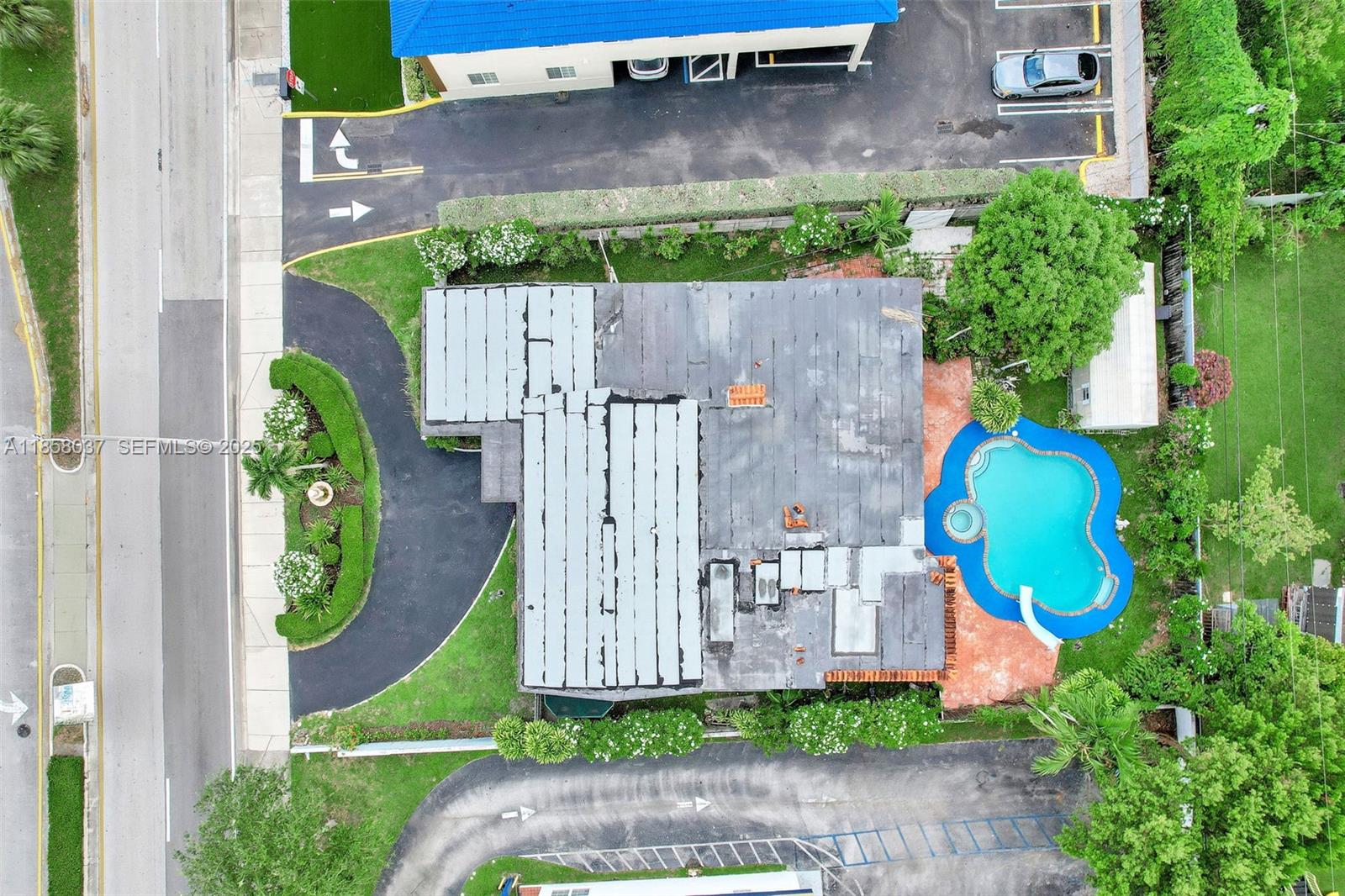 3711 Southwest 87th Avenue Miami, FL 33165 - Photo 56 of 92