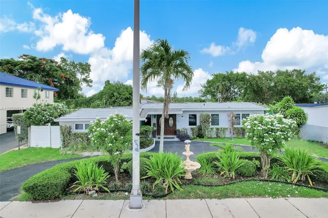 $1,200,000 | 3711 Southwest 87th Avenue, Miami, FL 33165