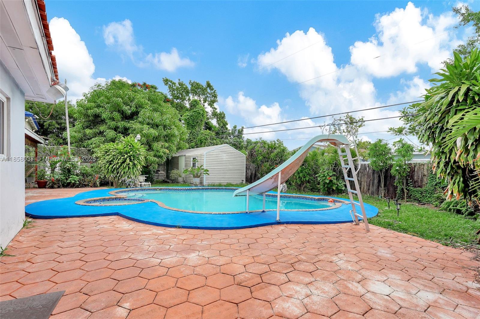 3711 Southwest 87th Avenue Miami, FL 33165 - Photo 70 of 92