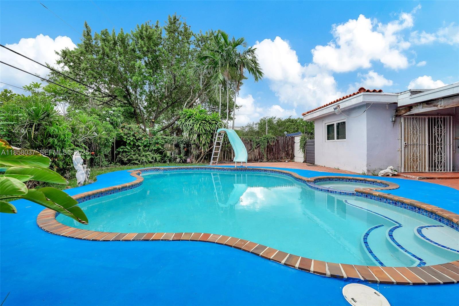 3711 Southwest 87th Avenue Miami, FL 33165 - Photo 74 of 92