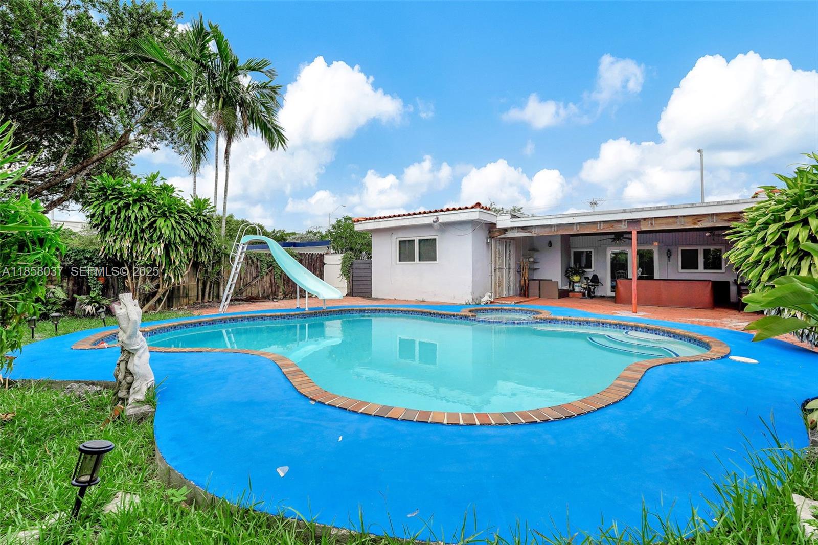 3711 Southwest 87th Avenue Miami, FL 33165 - Photo 75 of 92