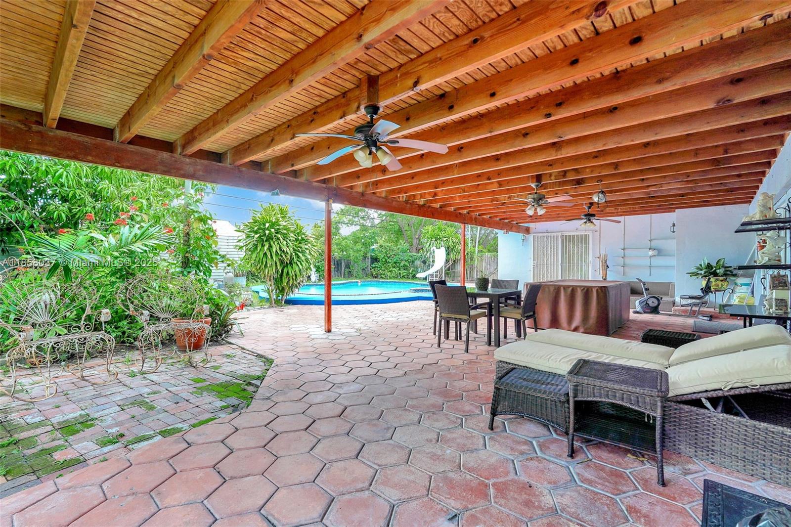 3711 Southwest 87th Avenue Miami, FL 33165 - Photo 78 of 92