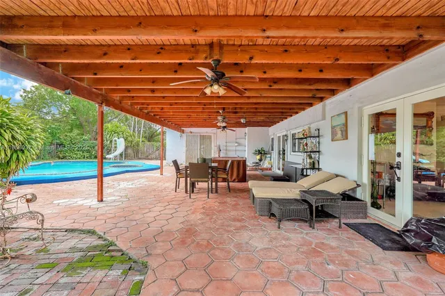 $1,200,000 | 3711 Southwest 87th Avenue, Miami, FL 33165